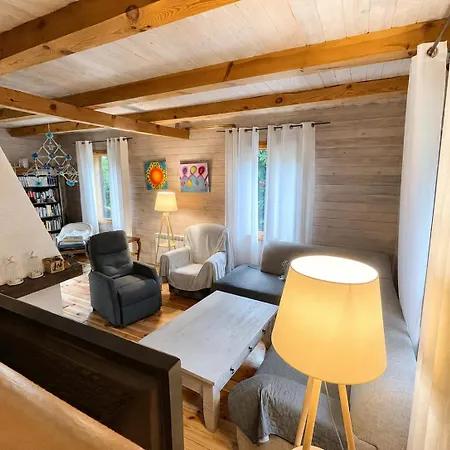 Casa de Férias Pierwotnia Ptaki - Dom Caloroczny